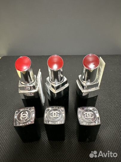 Губная помада chanel Rouge Coco Bloom