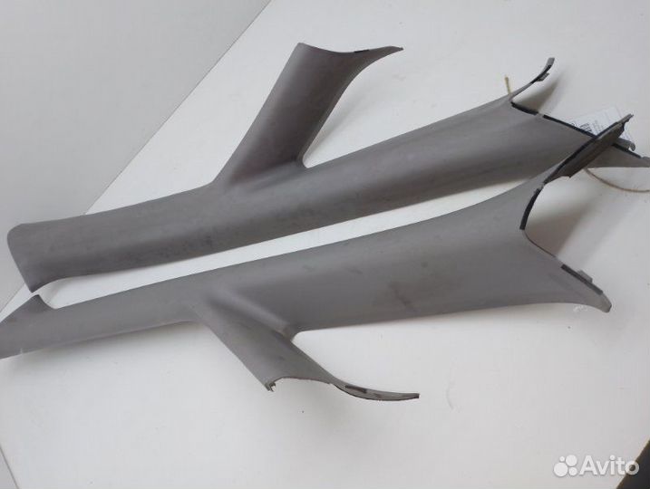 Накладка на стойку кузова передняя Mitsubishi