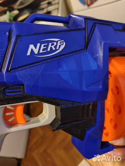 Бластер nerf на 15 выстрелов с барабаном