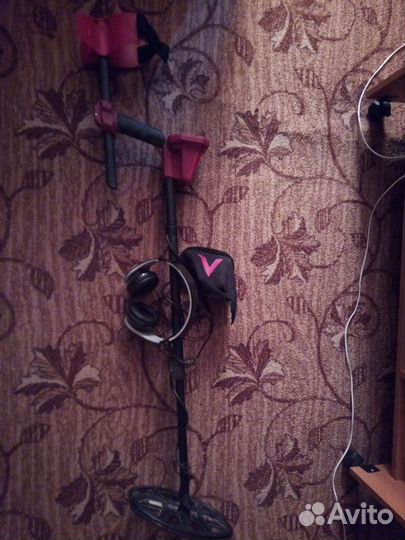 Металлоискатель minelab vanquish 440