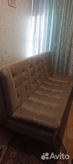 Диван книжка