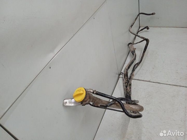 Горловина топливного бака Land Rover Discovery 3