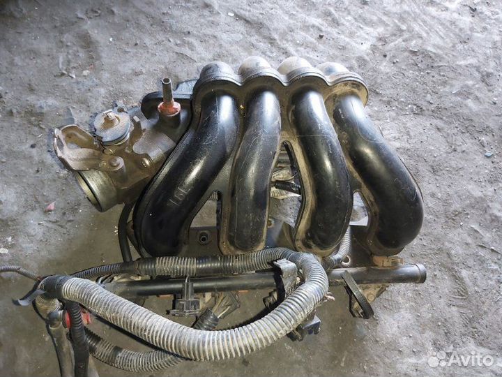 Коллектор впускной Ford Focus 1 1998-2005