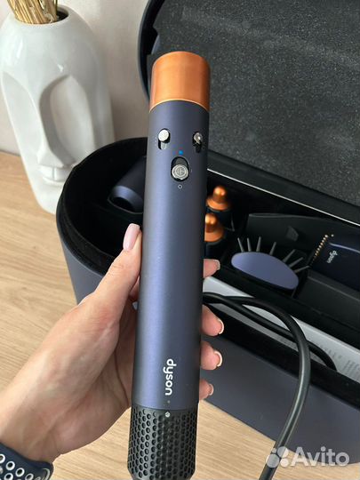 Dyson airwrap complete