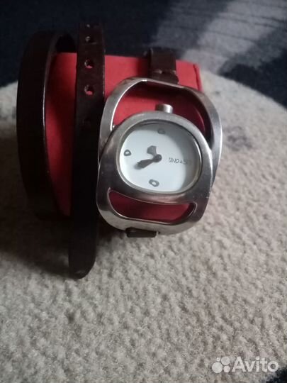 Часы женские UNO de 50