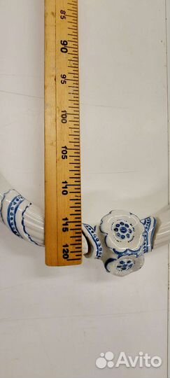 Большая антикварная рама для зеркала.фаянс