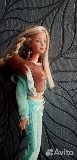 Кукла Барби