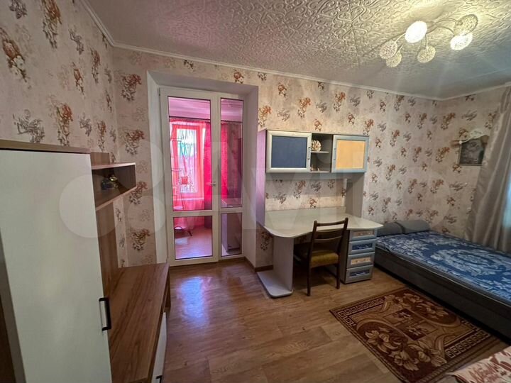 2-к. квартира, 50 м², 1/2 эт.