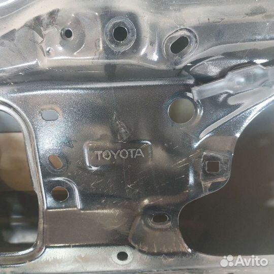 Дверь багажника LC 200