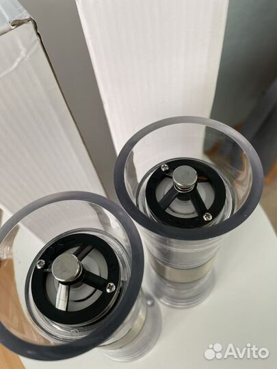 Перечница-мельница механическая