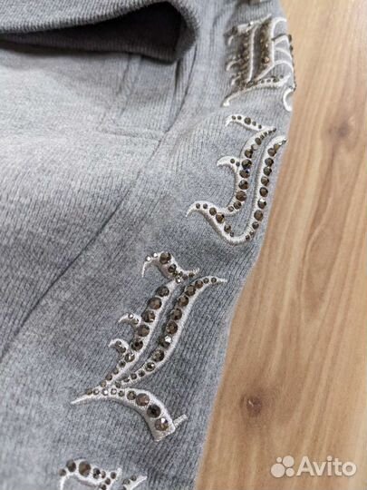 Спортивный костюм велюр р.42