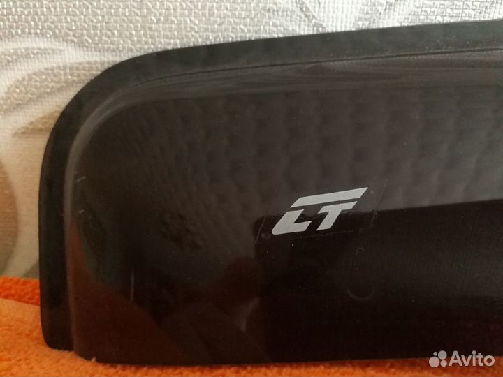 Дефлекторы дверей (новые) на Hyundai i 20 (3-х дв)