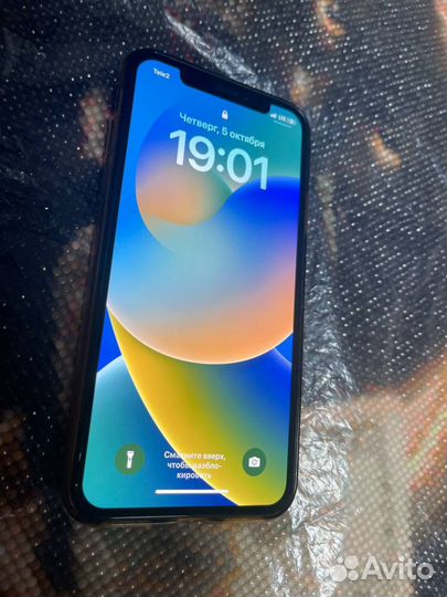 iPhone X, 64 ГБ