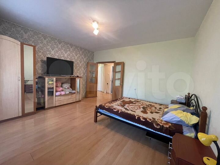 1-к. квартира, 49 м², 2/5 эт.