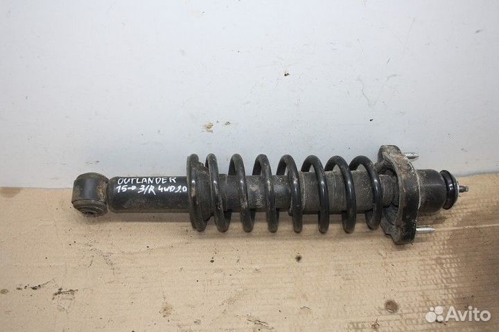 Амортизатор задний правый Mitsubishi Outlander GF 2012