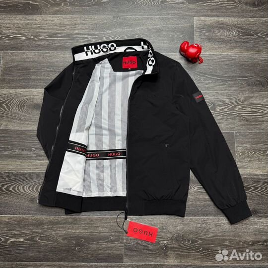 Лёгкая куртка мужская Hugo Boss