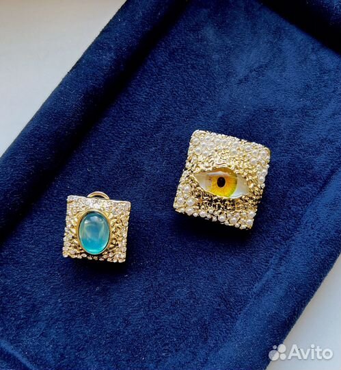 Ассиметричные серьги скиапарелли