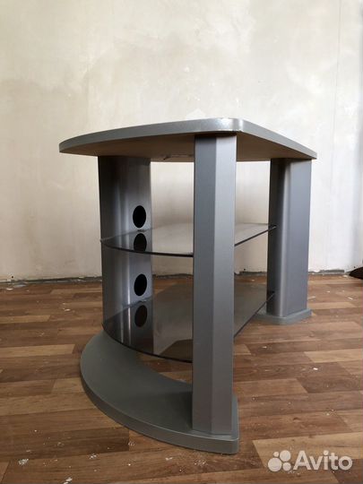 Столик для телевизора журнальный столик