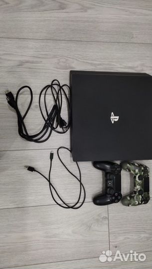 Sony PS4 pro 1tb
