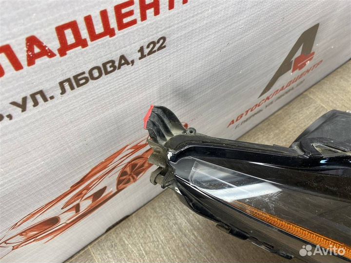 Фара правая Lexus Nx с 2014 года