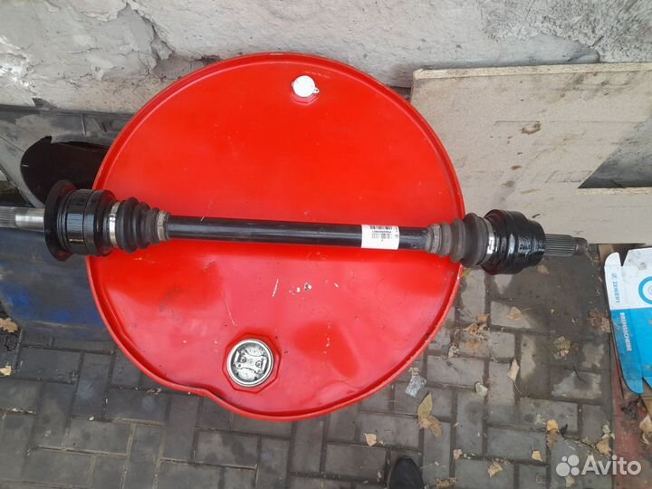 Привод задний правый BMW X6,X5, F16, F15