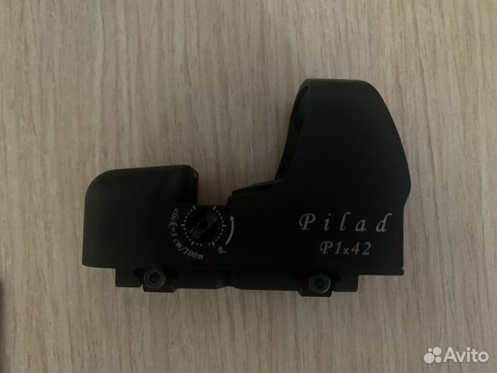 Коллиматорный прицел Пилад Р1х42 Weaver