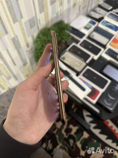 iPhone 11 Pro Max, 64 ГБ