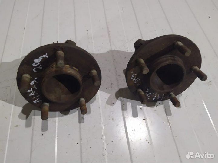 Ступица задняя Мазда 3 седан 2.0 2012