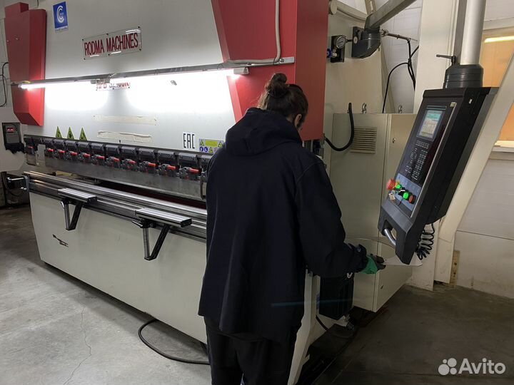 Лазерная резка и гибка листового металла и труб