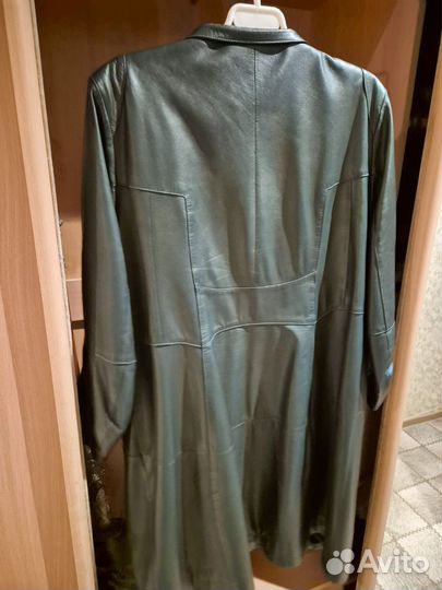 Пальто из натуральной кожи