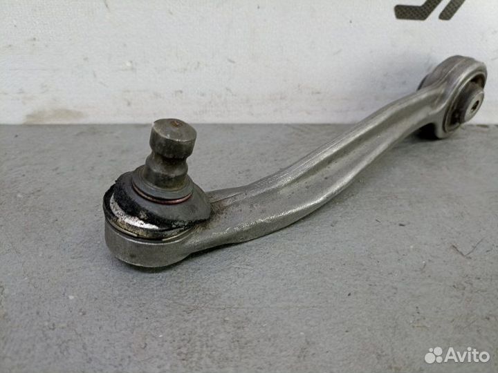 Рычаг подвески верхний передний правый Audi A4 B8