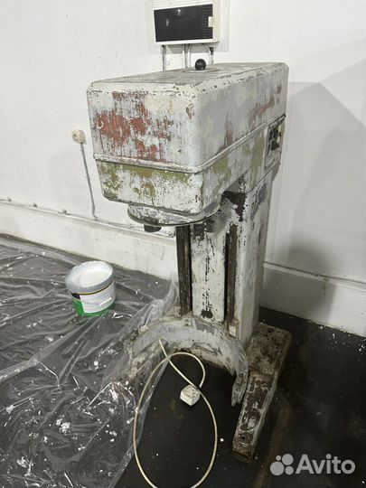 Миксер планетарный