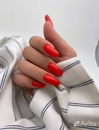 Мастер маникюра и педикюра