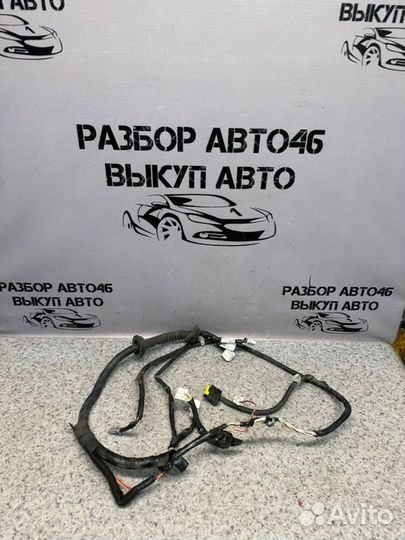 Проводка двери передняя правая Nissan Note E11