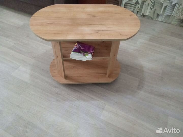 Журнальный столик бу