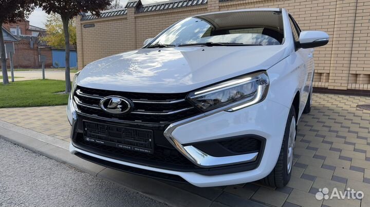LADA Vesta 1.6 МТ, 2023, 20 км