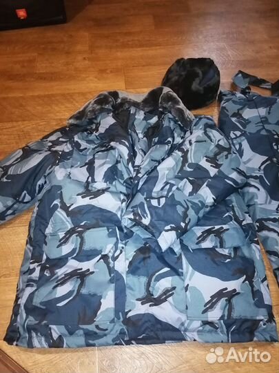 Продам теплый зимний костюм