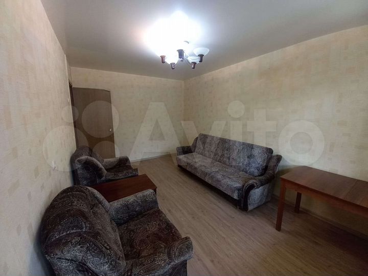 2-к. квартира, 46 м², 2/5 эт.