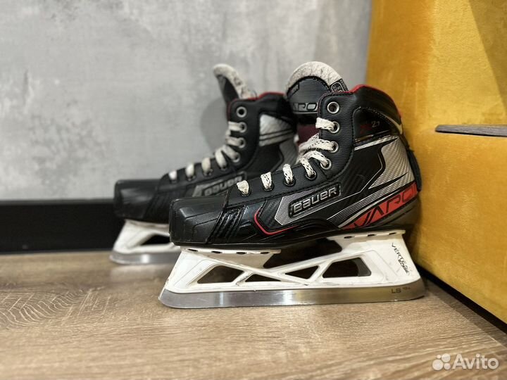 Вратарские коньки bauer vapor X2.7