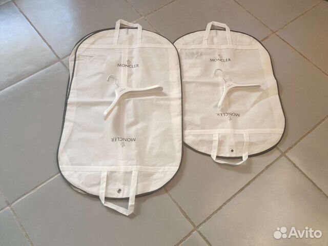 Чехол+вешалка Moncler