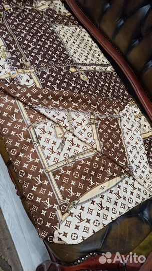 Платок louis vuitton 100cm твилловый шелк