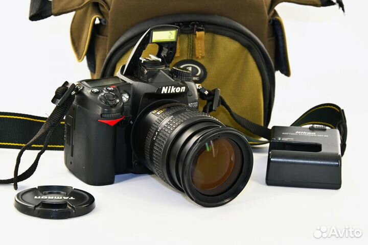 Nikon D7000 16.2MP зеркалка Kit AF-S VR 18-70