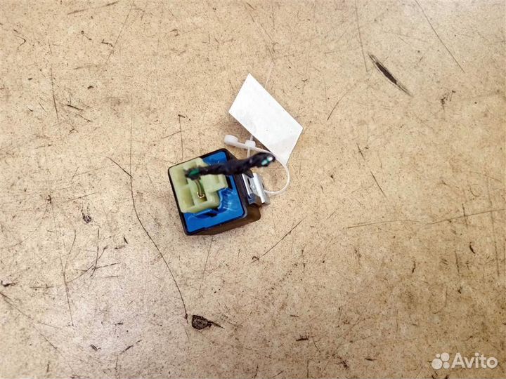 Реле Hyundai Santa Fe CM