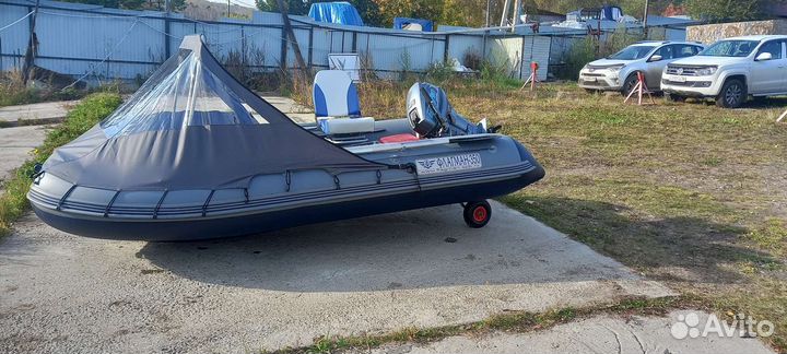 Надувная лодка