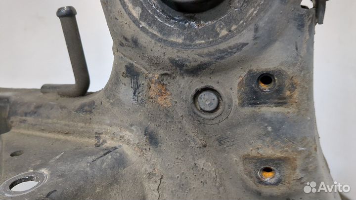 Балка подвески передняя Lexus RX, 2000