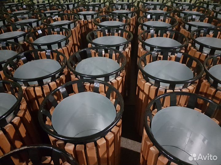 Урна уличная 206 с ёмкостью