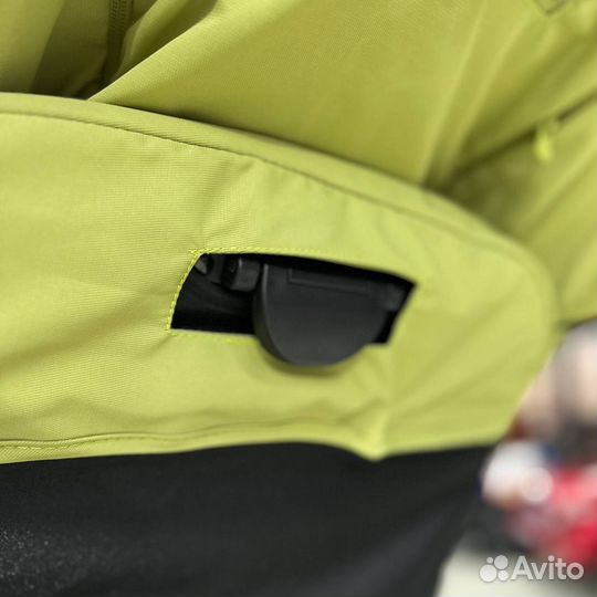 Прогулочная коляска новая