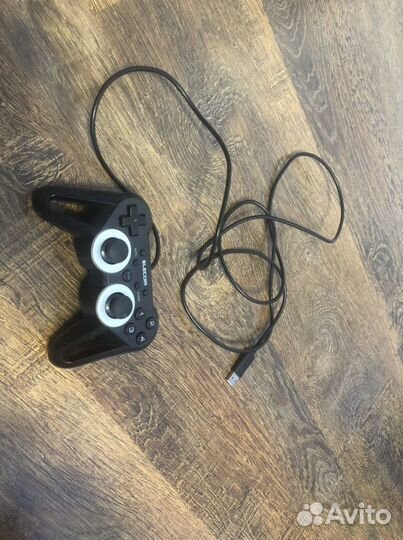 Геймпад Elecom