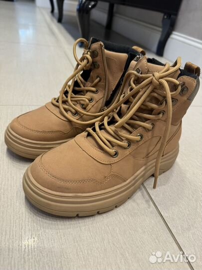 Ботинки Zara утепленные, 36 раз, почти новые