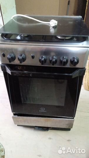 Газовая плита Indesit 2010 г.в. доставка грузчики